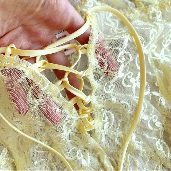 ‼️SOLD‼️ Y2k lace light pastel yellow satin lingerie slip dress fairycore size M - Picture 5 of 5